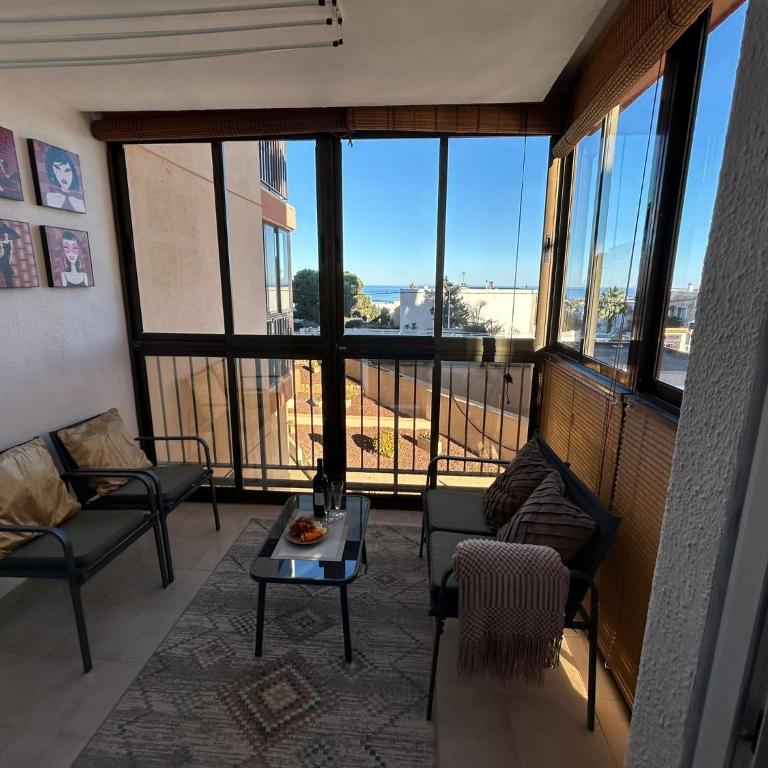 Apartament z widokiem na morze 250 m od plaży - One-Bedroom Apartment - 2