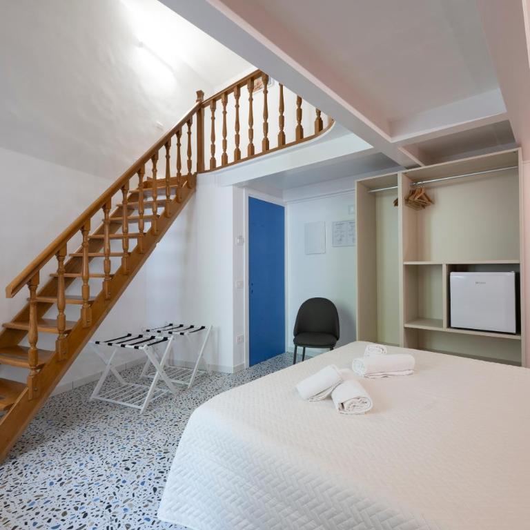 Residenza Giuseppe - Camera Tripla Classic - 4