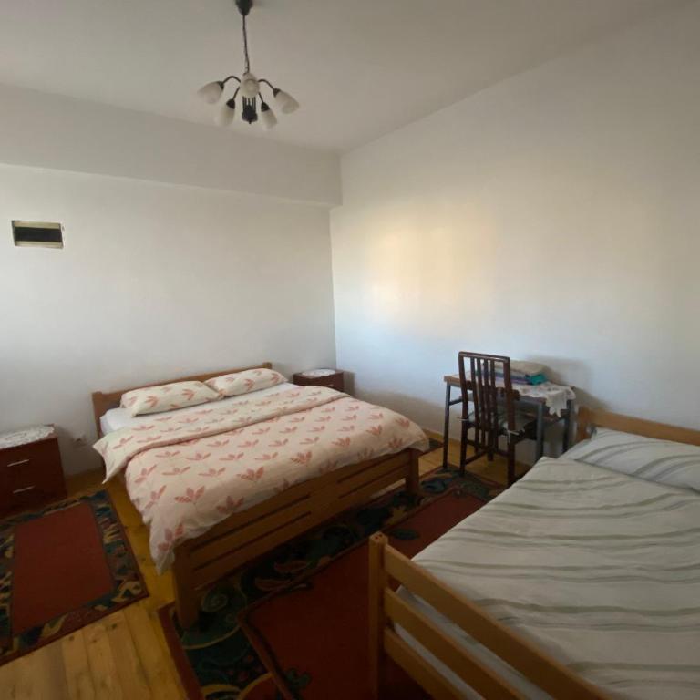Lav Apartments - One-Bedroom Apartment - 10