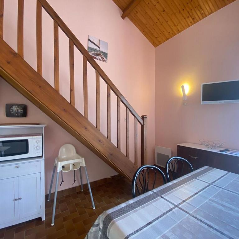 Dans les pins, maison agréable - Two-Bedroom House - 8