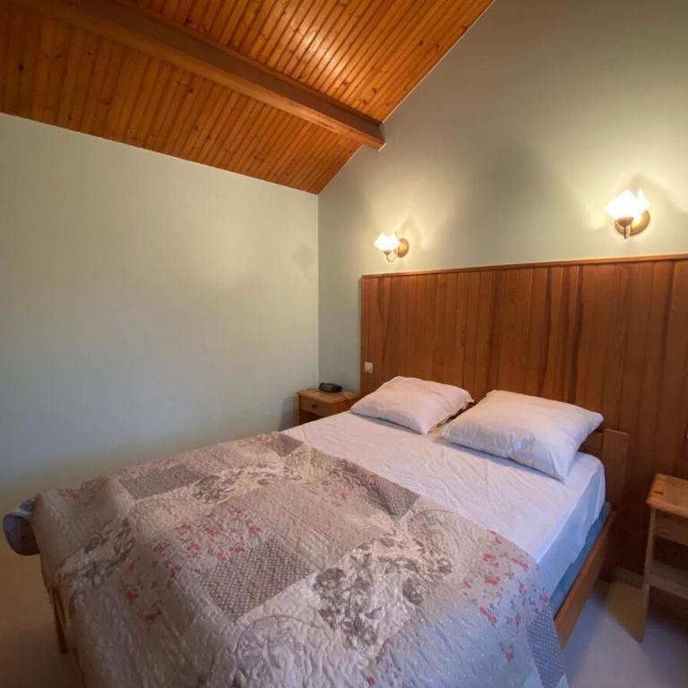 Dans les pins, maison agréable - Two-Bedroom House - 11