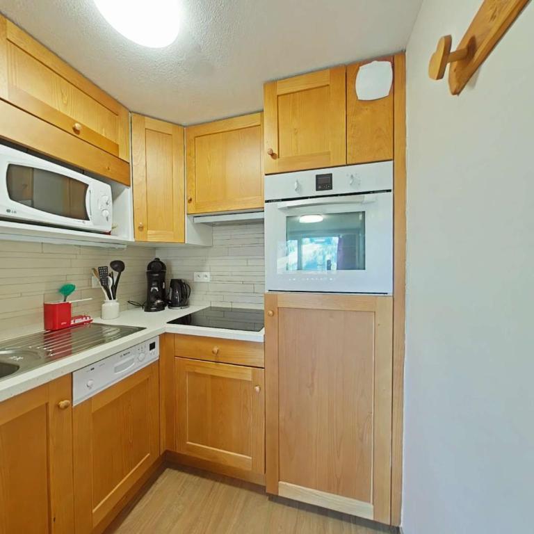 Appartement ensoleillé 3 pièces - 6 pers avec cheminée au Grand Bornand, proche des pistes - FR-1-241-117 - Apartment (6 Erwachsene) - 5