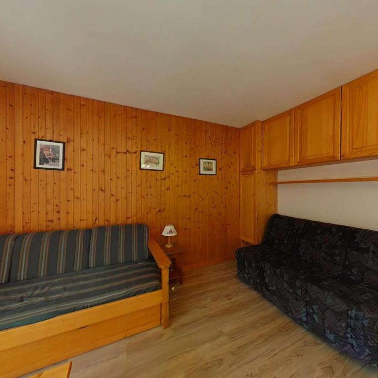 Studio confortable - Proche télécabine - 4 personnes - FR-1-241-65 - Apartment (4 Adults) - 3