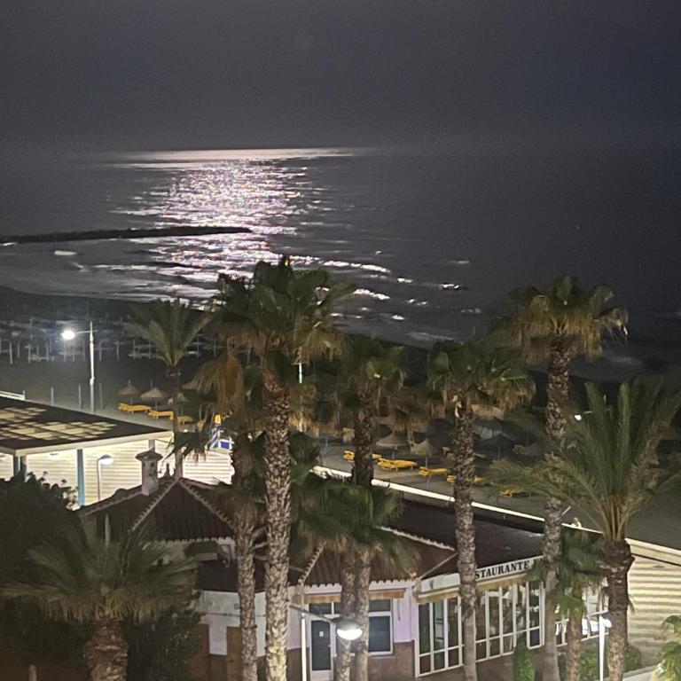 Estudio MAR EN CALMA, Primera Línea de Playa con Vistas al Mar - Apartamento Estudio con vistas al mar - 16