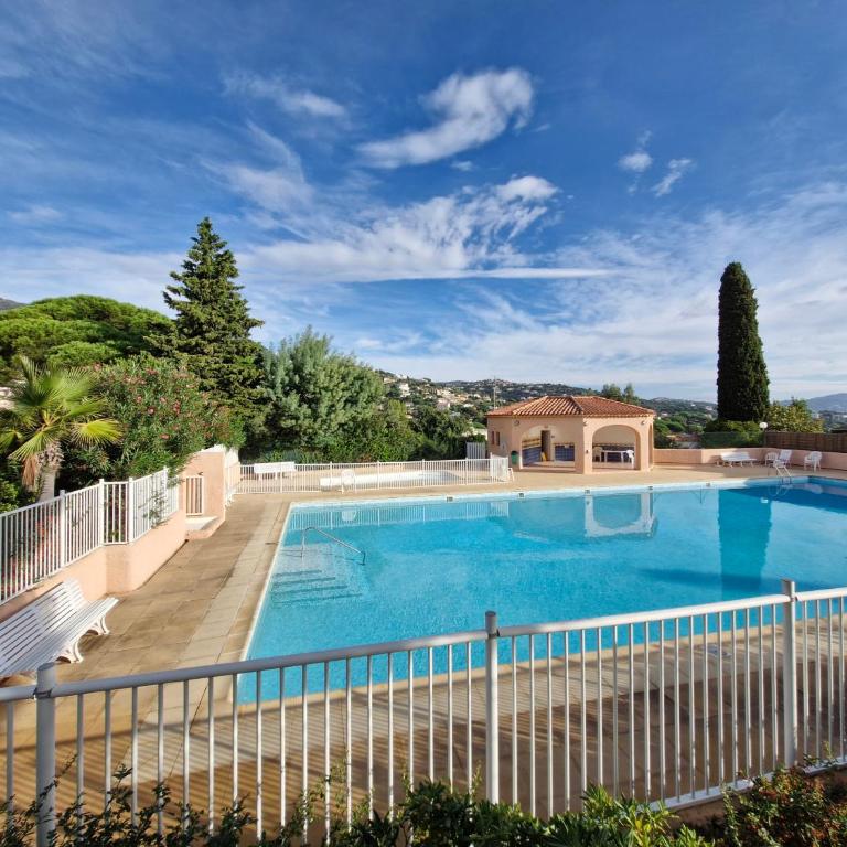 Cavalaire sur mer maison de vacances - Maison 2 Chambres - 1
