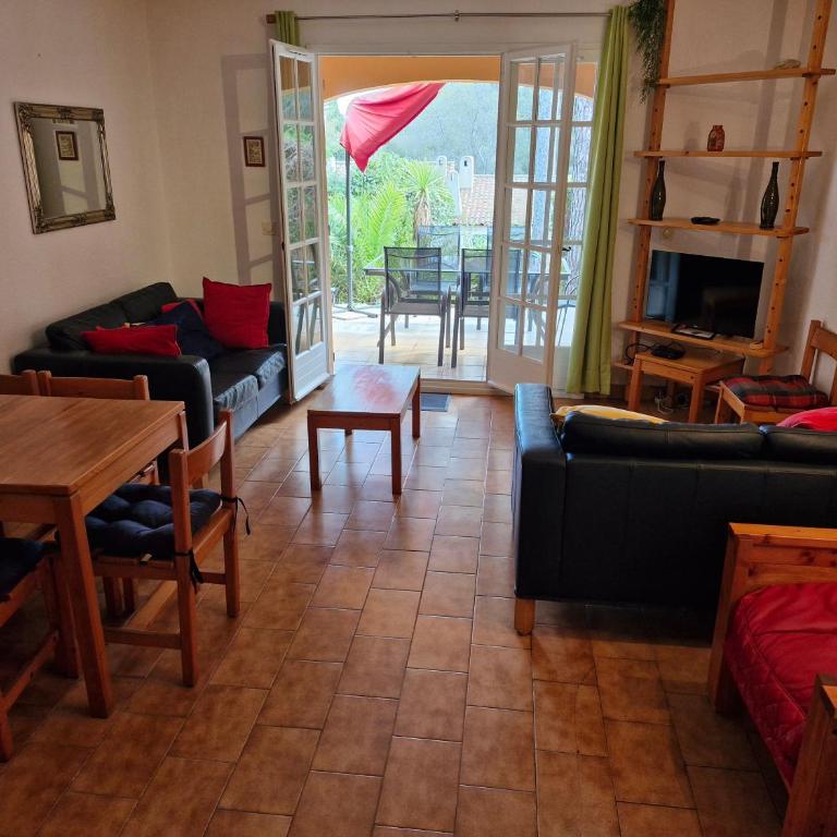 Cavalaire sur mer maison de vacances - Maison 2 Chambres - 13