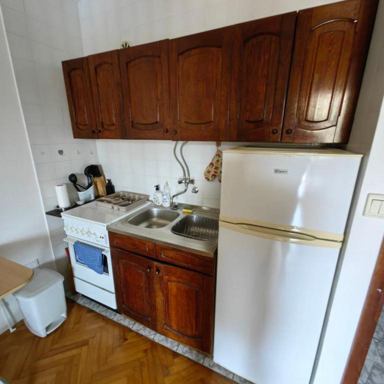 Small duplex near beach - Apartman sa 2 Spavaće Sobe - 6