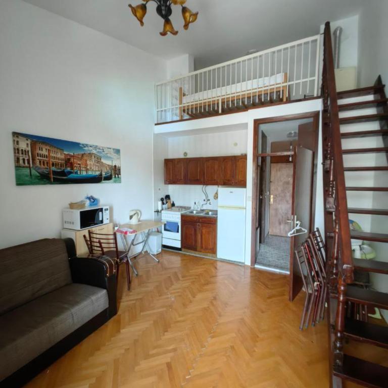 Small duplex near beach - Apartman sa 2 Spavaće Sobe - 1