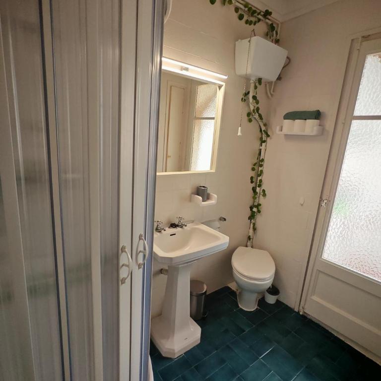 Villa Pescadors 3HB 5 MIN al mar & auto check in - Apartamento de 3 dormitorios - 7