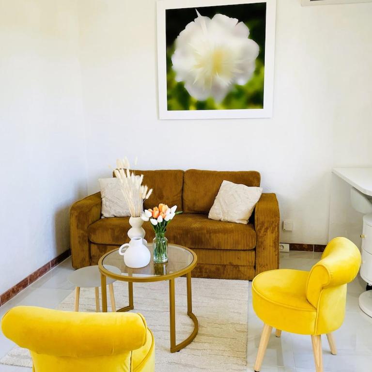 Villa indépendante, lumineuse, clim, wifi et jardin - Villa con 2 Camere da Letto - 3