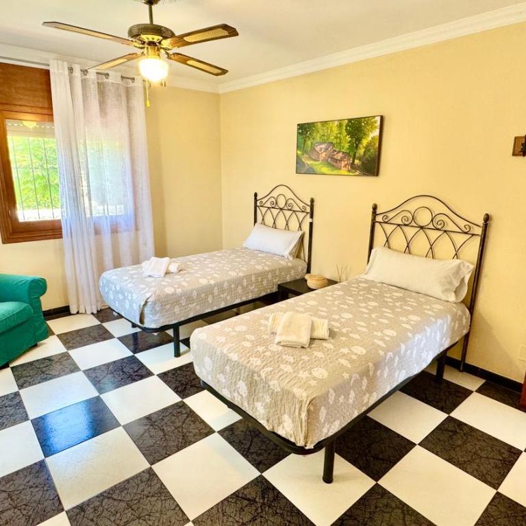 Dream villa with parking, private pool and see views - Villa - 24