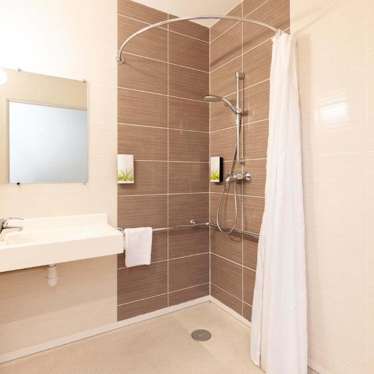B&B HOTEL Saint Jean de Luz - Chambre Double - Accessible aux Personnes à Mobilité Réduite - 8