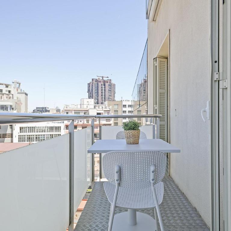 Ola Living Plaza Catalunya - Apartamento de 2 dormitorios - 4