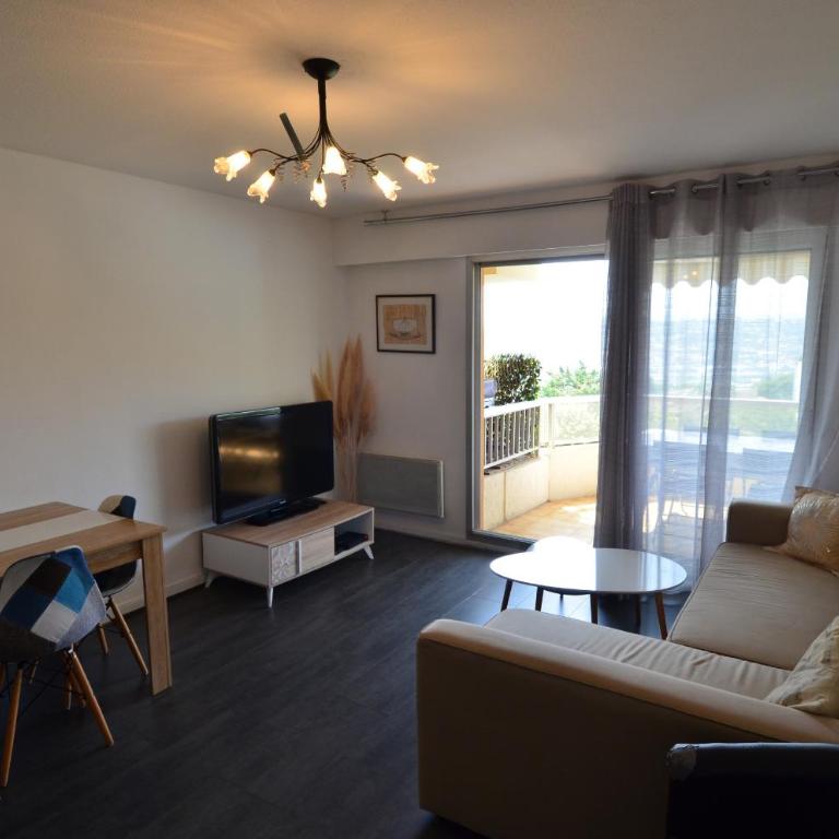 PLEIN CIEL - Appartement 5 personnes avec piscine sur la Corniche Fleurie à Nice - Apartment - 2
