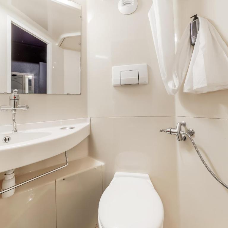 ibis budget Le Mans Universite - Chambre Double Classique avec Lits Superposés Simples - 10