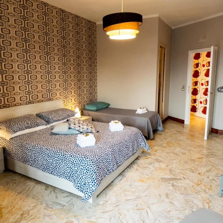 AJ Suite and Breakfast - Camera Tripla con Bagno Privato - 4