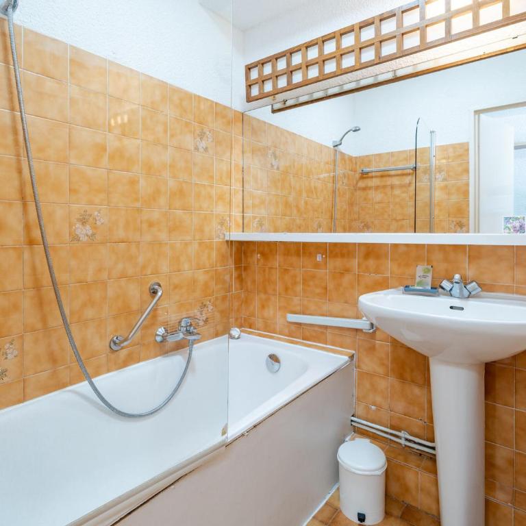 Appartement 6 pers., vue mer, Wi-Fi inclus - FR-1-827-38 - Appartement - 7