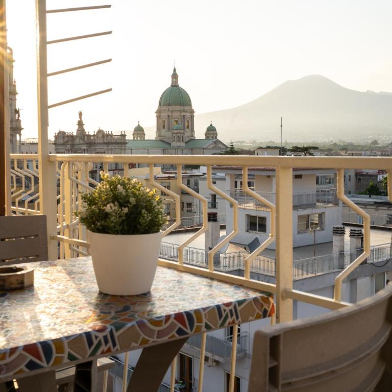 AJ Suite and Breakfast - Camera Tripla con Bagno Privato - 1