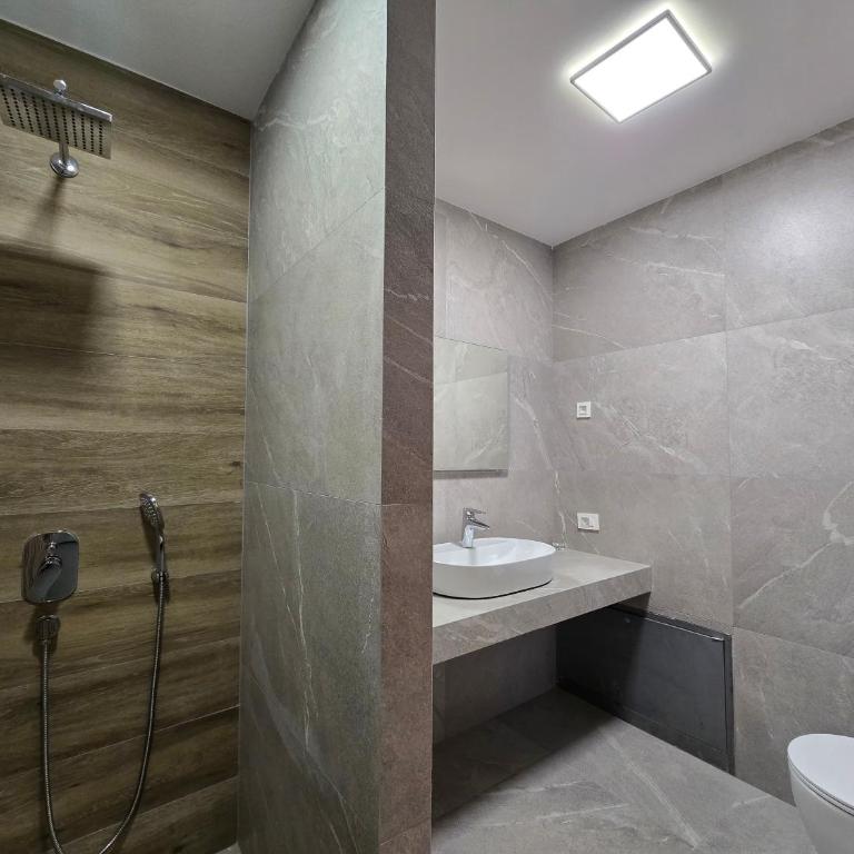 Hotel Hecco - Porodična Soba - 12