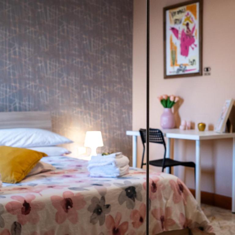 AJ Suite and Breakfast - Camera Matrimoniale con Bagno Privato - 8