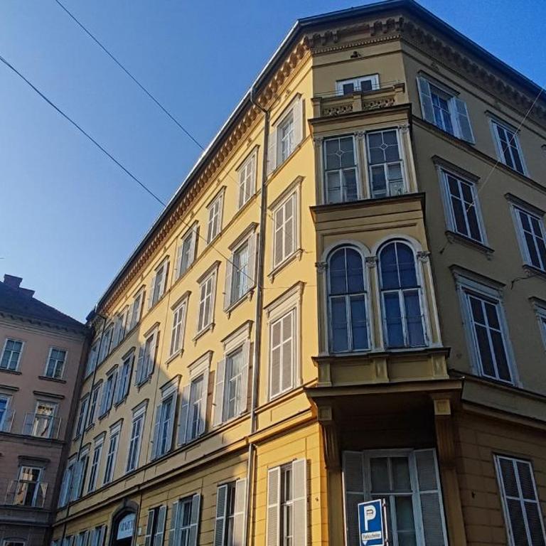 Altstadt-Idylle mit Balkon und Parkplatz - Apartment mit 1 Schlafzimmer - 2