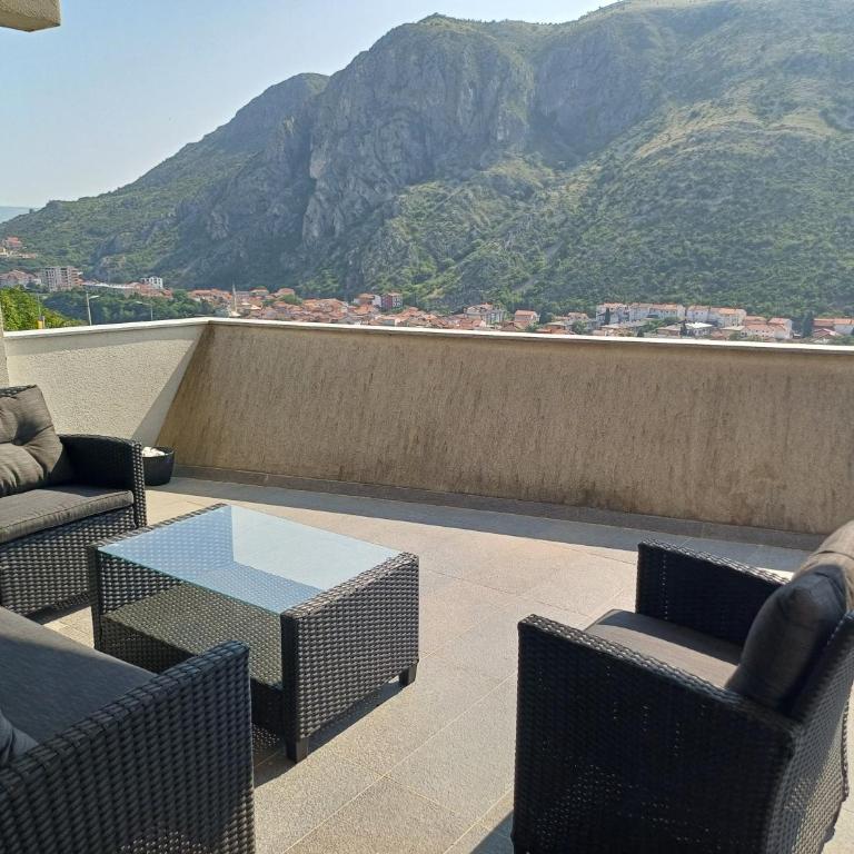 Apart Mostar - Family Two-Bedroom Apartment with View - 4
