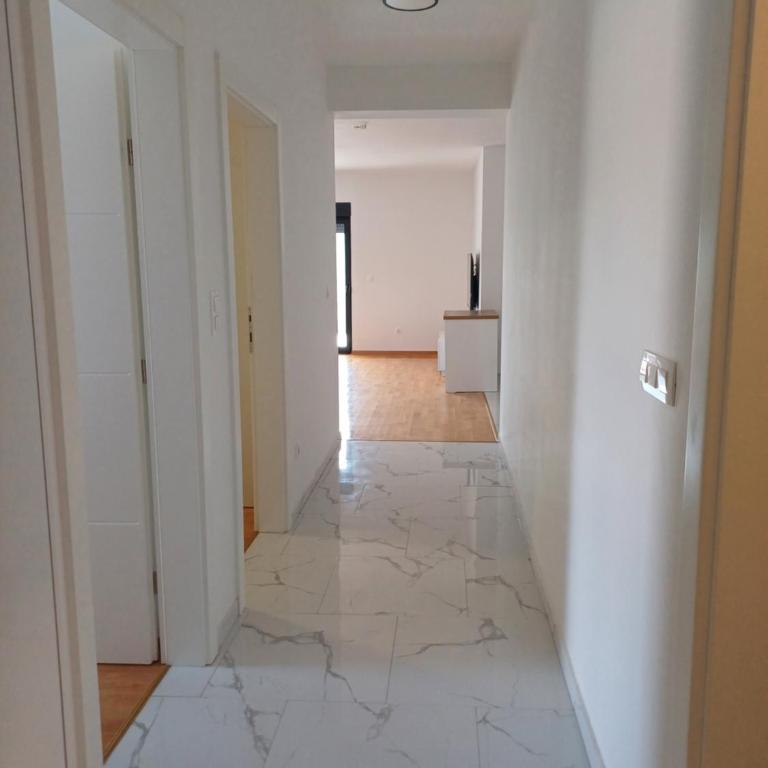 Apart Mostar - Family Two-Bedroom Apartment with View - 13