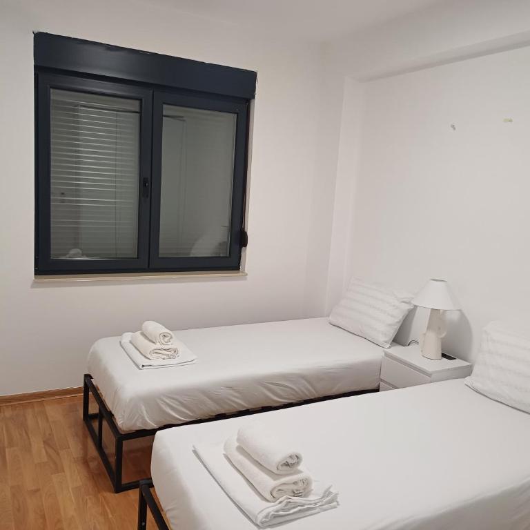 Apart Mostar - Family Two-Bedroom Apartment with View - 11