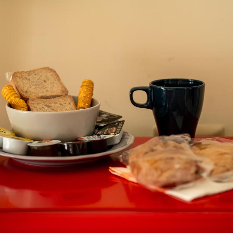 AJ Suite and Breakfast - Camera Matrimoniale con Bagno Privato - 21
