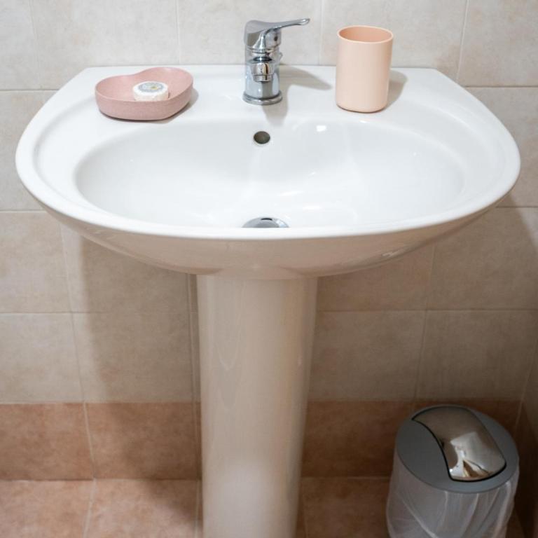 AJ Suite and Breakfast - Camera Matrimoniale con Bagno Privato - 42