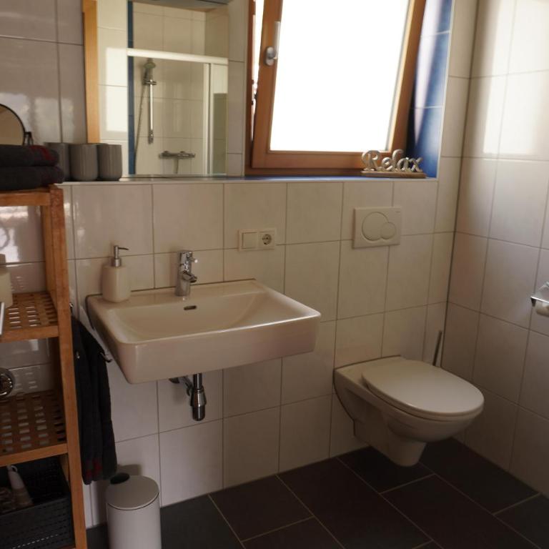 Appartement Carola - Apartment mit 2 Schlafzimmern und Dusche - 22