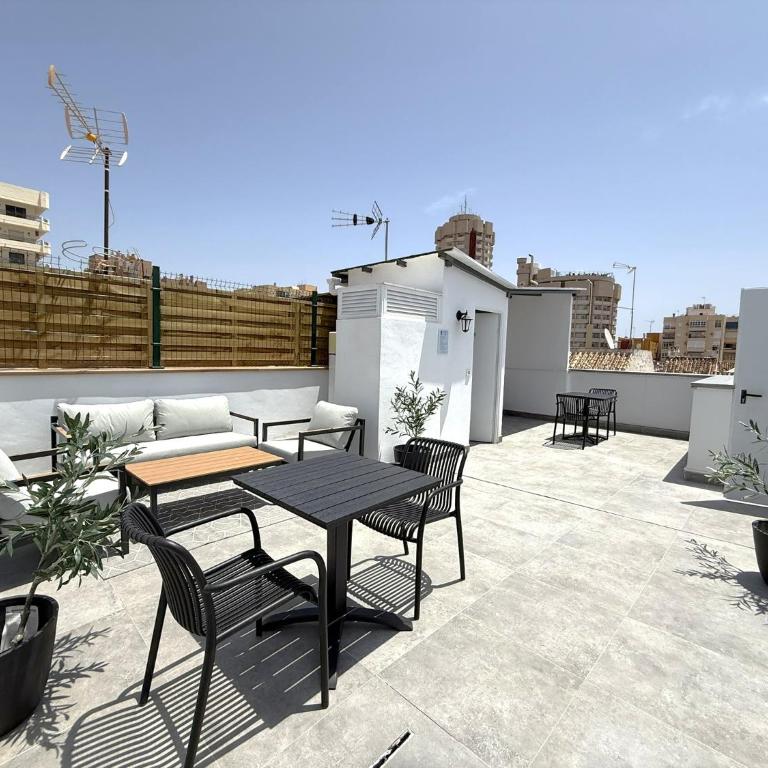 Nuevo y céntrico apartamento de playa - Two-Bedroom Apartment - 25