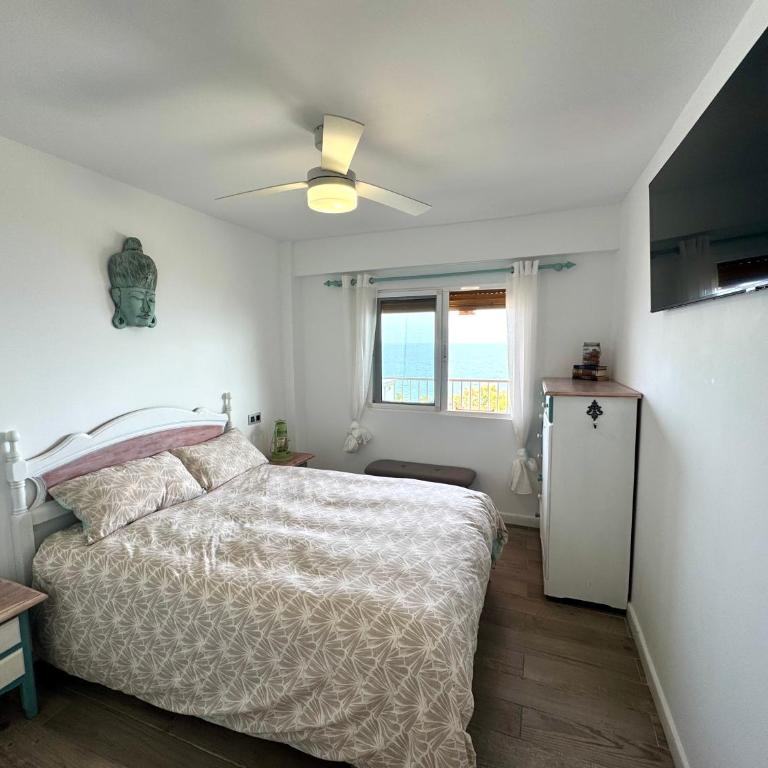 Apartamento en Santa Pola frente al mar con ascensor - Apartamento de 2 dormitorios - 10