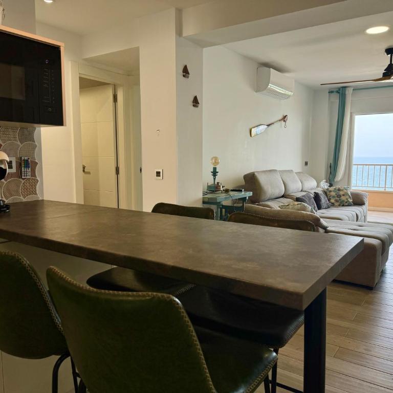Apartamento en Santa Pola frente al mar con ascensor - Apartamento de 2 dormitorios - 31
