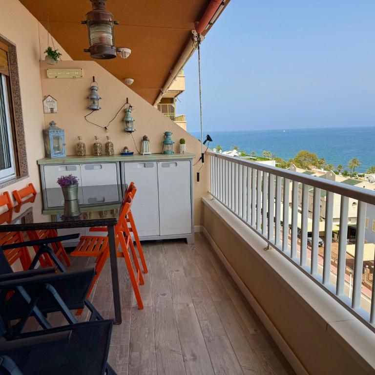Apartamento en Santa Pola frente al mar con ascensor - Apartamento de 2 dormitorios - 30