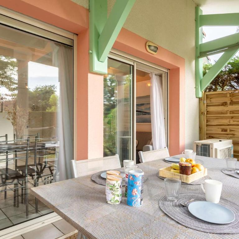 Proche lac : Maison avec beau jardin - Maisonette - 13