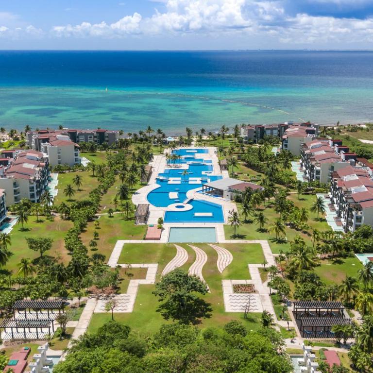 Mareazul 202S Oceanfront 2BR with Plunge Pool - Apartment - 2