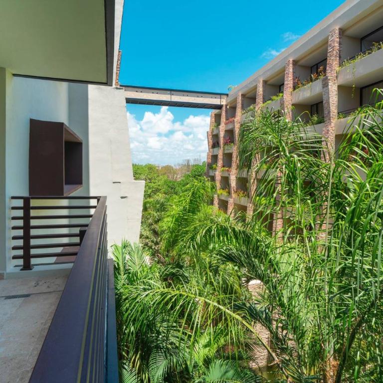 Rooftop with Ocean Views - 2 Bedrooms with Pool - At Arenis Condos 309 - Two-Bedroom Apartment - 15