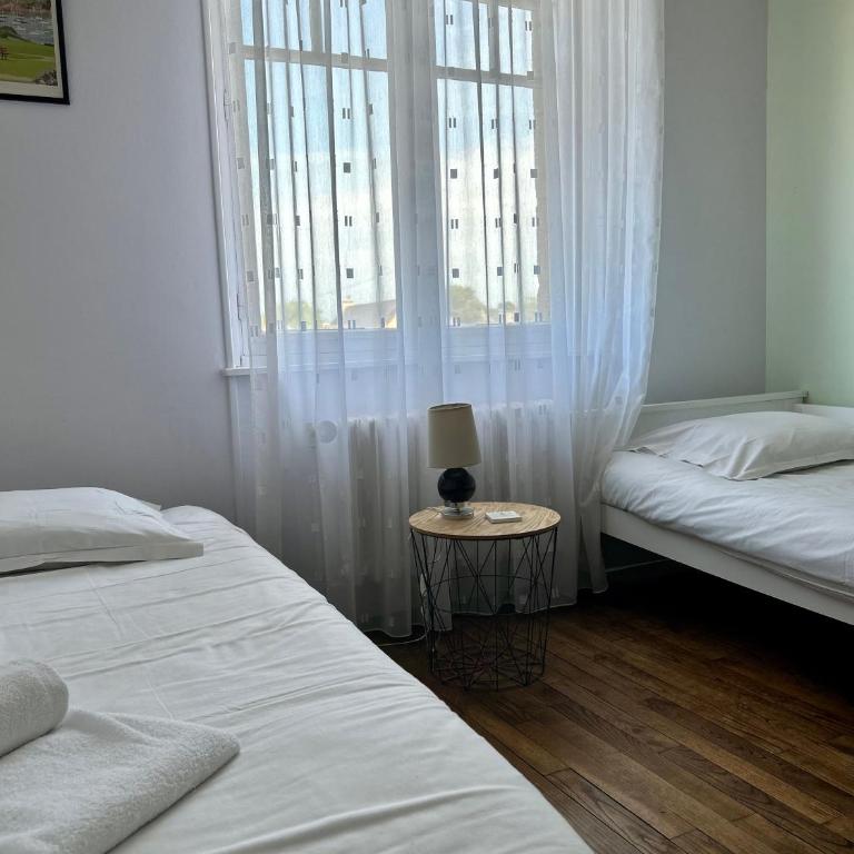 Petit Kennedy Maison 4 personnes Rochebonne - Two-Bedroom House - 18