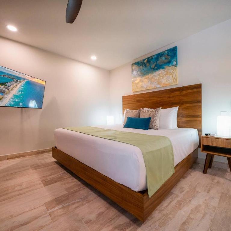 Luxury 2 Bedroom Condo - Infinity Pool at AWA Residences in Playacar, AWA 107 - Two-Bedroom Apartment - 3