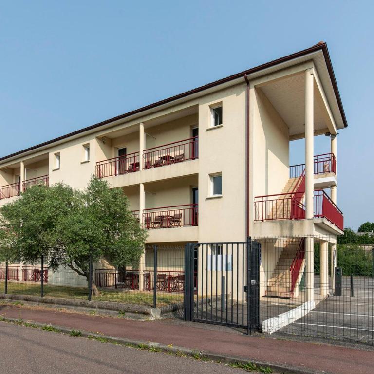 Apparts Confort 87 - Appartement avec Balcon - 52