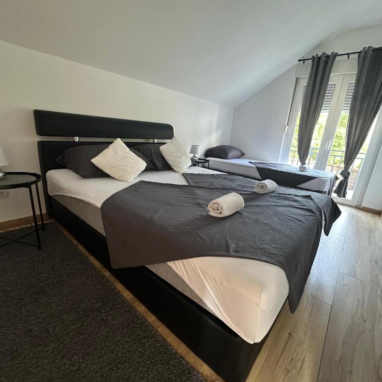 Magic Aria Bihac - Two-Bedroom House - 5