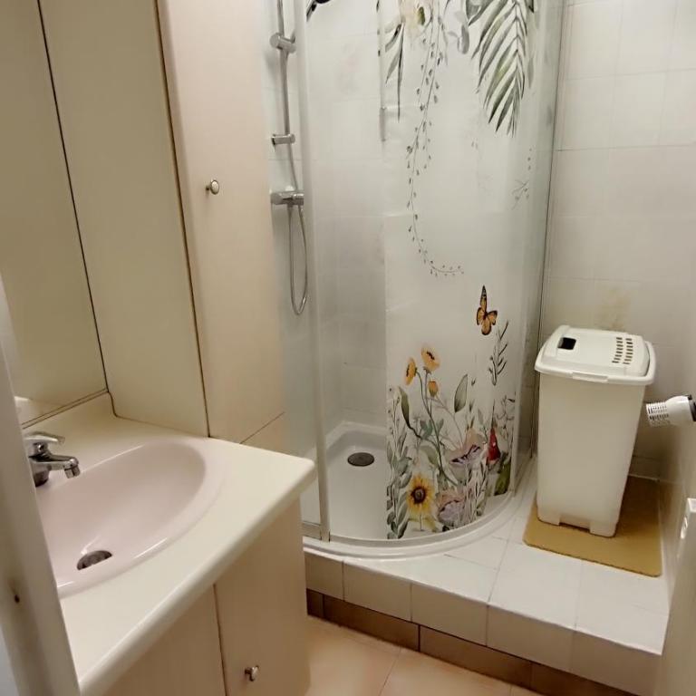 Bel appartement 4 couchages, climatisé, magnifique vue rade de Toulon - Apartamento de 1 dormitorio - 10