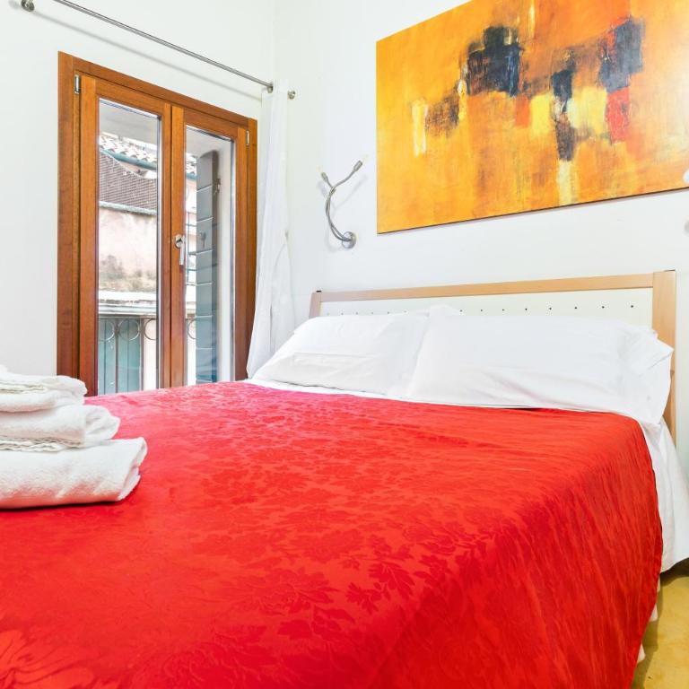 Best Venice Apartments Torre dell'Orologio - Three-Bedroom Apartment - 21