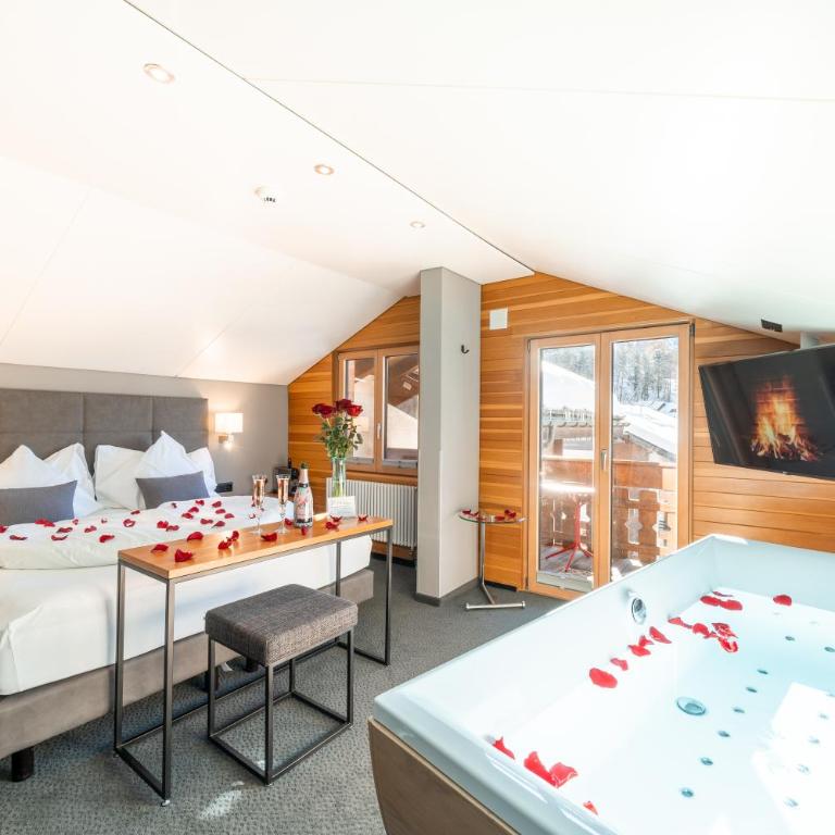 Hotel AMBiANCE - Romantische Junior Suite mit Matterhornblick - 2