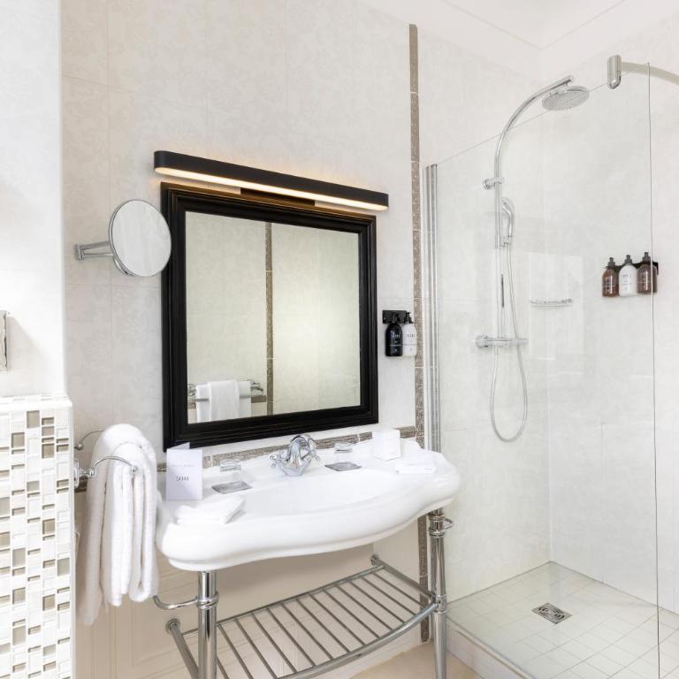 Hotel Claridge Paris - Chambre Double Classique - 6