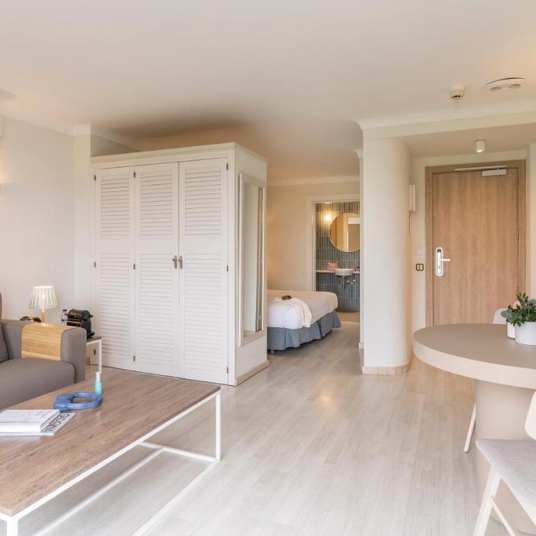 Prestige Mar y Sol - Habitación Familiar (2 adultos y 2 niños) - 10