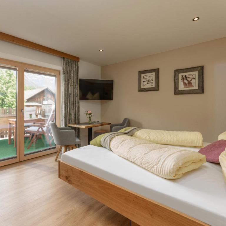 Apartments Haufhof , Haus im Ennstal bei Schladming - Studio mit Bergblick - 2