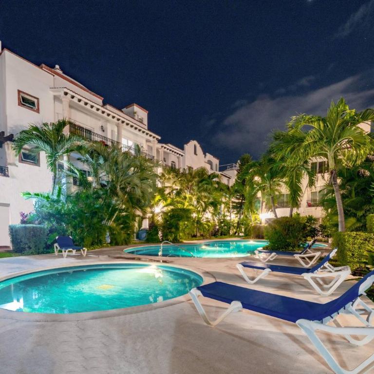 2 bedroom- Tropical Oasis in the Heart of Playa del Carmen - At Gaviotas - Two-Bedroom Apartment - 19