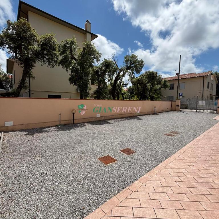 Carlo - Appartamento con 2 Camere da Letto e Terrazza - 8